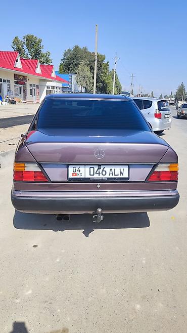 tlc 200: Mercedes-Benz W124: 1991 г., 2.3 л, Механика, Бензин, Седан — 4