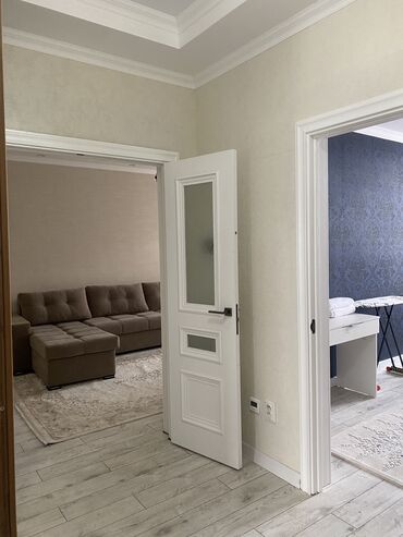 Посуточная аренда квартир: 2 комнаты, Душевая кабина, Постельное белье, Кондиционер — 11