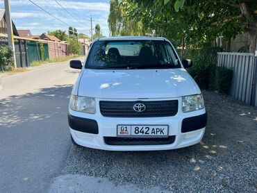 toyota cilica: Toyota Probox: 2004 г., 1.5 л, Автомат, Бензин, Внедорожник