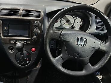 решетки на хонда стрим: Honda Civic: 2001 г., Бензин, Хэтчбэк — 8