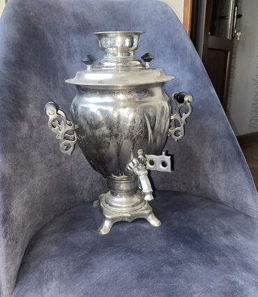 samavar: İşlənmiş Elektrik Samovar, 5 l, Ünvandan götürmə