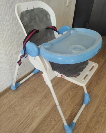 Donlar: Usaq yemek masasi. 25 man. Unvan Bineqedi