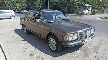 на мерс 123: Mercedes-Benz W123: 1984 г., 2 л, Механика, Бензин, Седан — 1