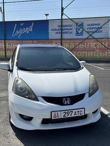 fit 2: Honda Fit: 2010 г., 1.5 л, Автомат, Бензин, Хэтчбэк — 1