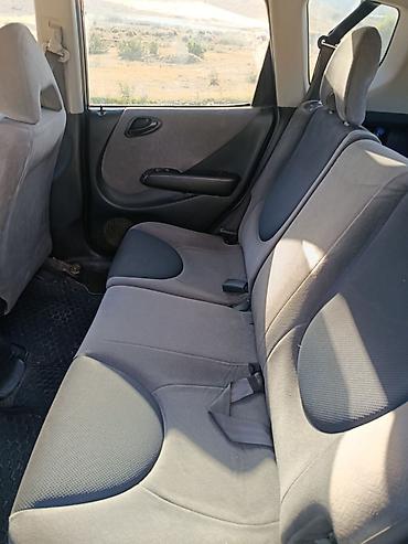 fit 2: Honda Fit: 2002 г., Автомат, Бензин, Хэтчбэк — 3