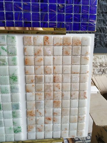 taxta tavan pol ustasi: Şüşə mozaika kafel paneli - Material: şüşə mozaika plitələr -