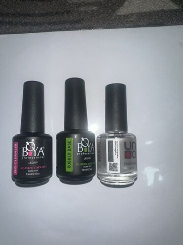 Инструменты и тележки для инструментов: Те самые двухсторонные формачкии Набор материалов для маникюра: - — 7