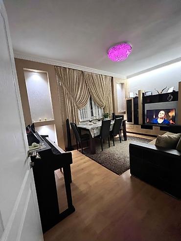 qubada evlerin satisi: 3 otaqlı, 53 kv. m, Orta təmir — 6