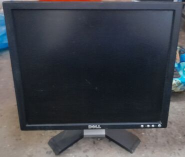 DELL tam işləkdi özum islədirdim
 kasam xarab olduqu üçün satiram