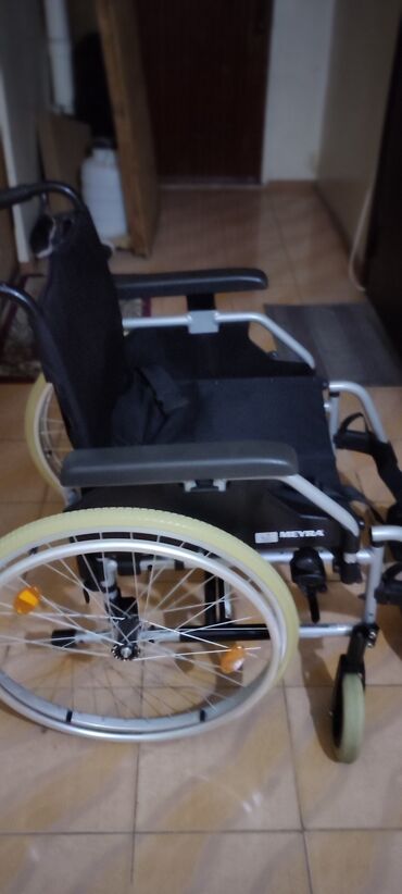 Ингаляторы, небулайзеры: Инвалидная коляска