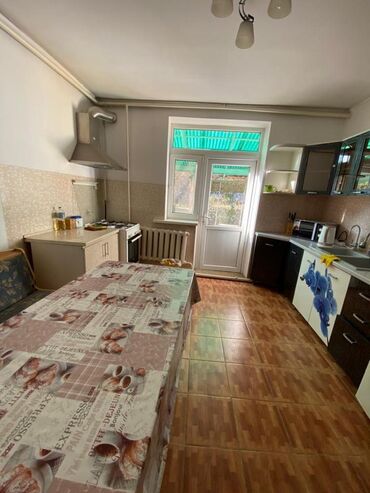 снять дом в аренду на сутки: 180 кв. м, 3 бөлмө, Кондиционер, Сарай, Забор, тосулган