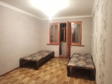 xacmaz mənzil: VASİTECİ haqqi 100 Azn teskil edir sumqayit seheri 8 ci mikrayon 5/4.1