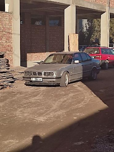 выхлоп е34: BMW 5 series: 1995 г., 3.2 л, Механика, Бензин, Седан — 2