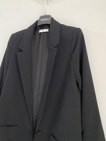 Пиджаки, жакеты: Женский набор верхней одежды и жилетов Состав лота (6 предметов): - — 6