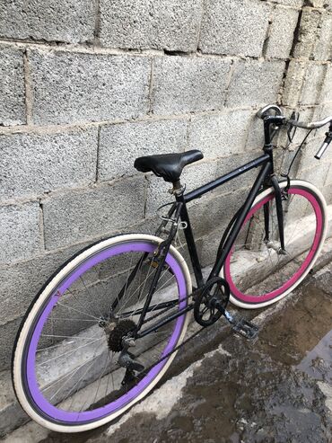 велосипед фикс купить в бишкеке: Продаю шосс заднее колесо проколото а остальном в хорошем состоянии