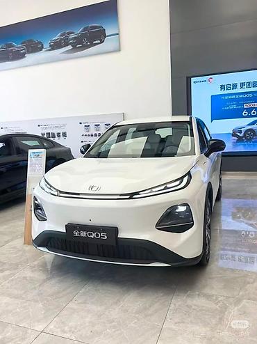 byd e1: Changan Qiyuan Q05: 2026 г., Электромобиль, Кроссовер — 9