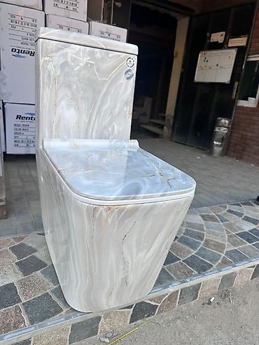 su sirketi: Mərmər fakturalı monoblok unitaz kolleksiyası.Mehsullar SELIN ART — 1