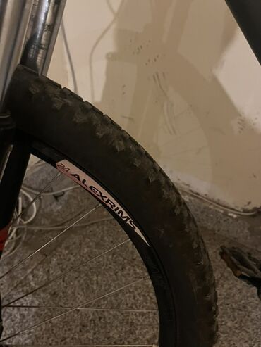 İdman velosipedləri: İşlənmiş Dağ velosipedi Cube, 26", sürətlərin sayı: 1, Ünvandan götürmə — 3