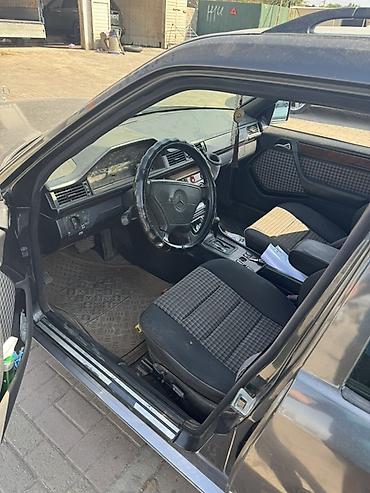 w220 дерево: Mercedes-Benz W124: 1994 г., 2.2 л, Автомат, Бензин, Универсал — 6