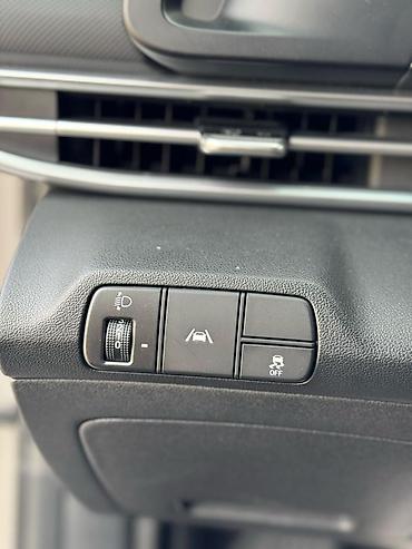 Hyundai: Hyundai Avante: 2020 г., Газ, Седан — 13