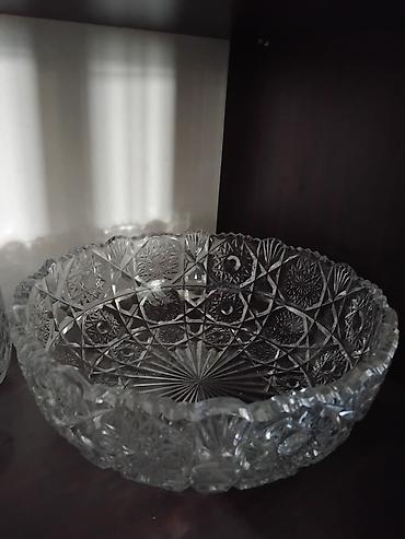 salat qabları: Kəsilmiş naxışlı şüşə meyvə/gülab qabı - Material: qalın, ağır kəsim — 1