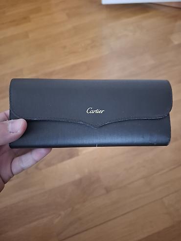 Cartier eynək futlyarı - Brend: Cartier - Material: Qara rəngli dəri