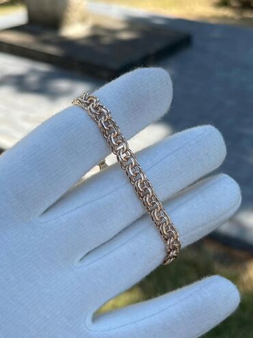 Серебряные цепочки: Золотой браслет ручной работы с плетением «Бисмарк». Этот вид плетения