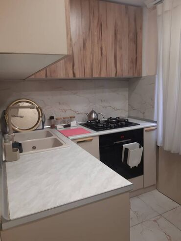 Uzunmüddətli kirayə mənzillər: Mənzil kirayı verilir. 2 otaq 5.1 mərtəbə. Metro İnşaatçılar. Ailəyə -da lalafo.az — 11 Uzunmüddətli kirayə mənzillər: Mənzil kirayı verilir. 2 otaq 5.1 mərtəbə. Metro İnşaatçılar. Ailəyə — 11