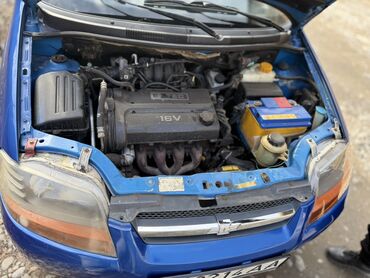 Chevrolet: Chevrolet Aveo: 2005 г., 1.4 л, Механика, Бензин, Хэтчбэк — 1