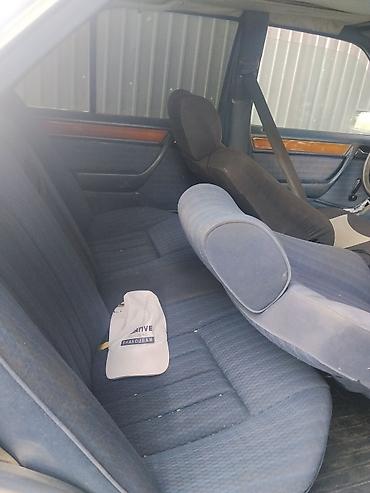 Продажа авто: Mercedes-Benz W124: 1990 г., 2.3 л, Механика, Седан — 2