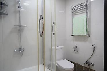 ecemide satilan evler: İcarəyə verilir 2 otaqlı yeni tikili 70 m², Şah İsmayıl Xətai m — 9