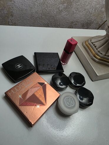 gemma корейская косметика отзывы: Набор косметики, Huda Beauty, 7 продуктов