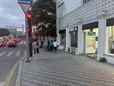 dior savaş: QİYMƏTDƏ razilaşmaq olar Optika mağazası – HAZİR BUSİNESS KİMİ SATILIR — 3