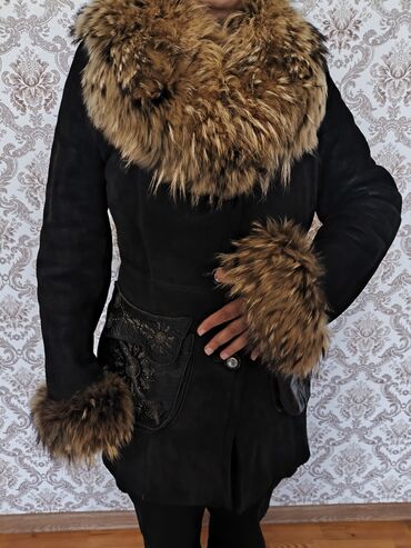 gün eynekleri: Пальто, Adl, M, цвет - Черный