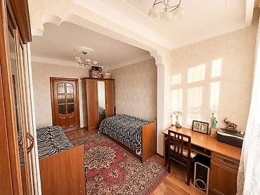 emlak az gence: Bakı, Bakıxanov qəs., 3 otaqlı, Köhnə tikili, 85 kv. m — 8