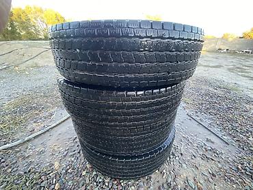 bis vip: Комплект автомобильных шин (4 шт.)
195/80R15 — 1
