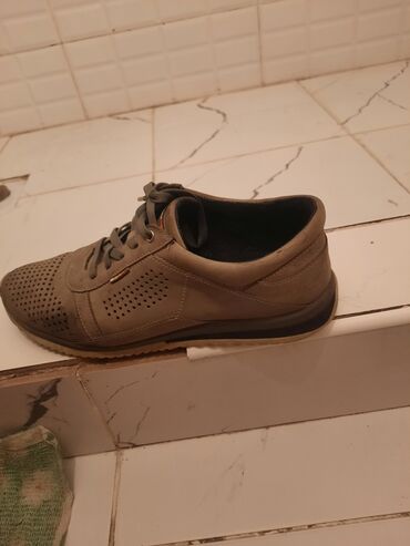 демисезонный обувь: Другая мужская обувь