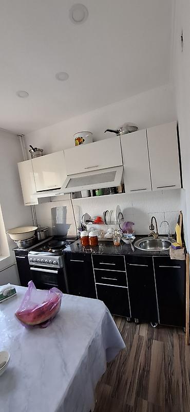 джал кв: Балыкчы шаарында 2 комната квартира сатылат 4/5 етаж сон-көл 3 дө — 2