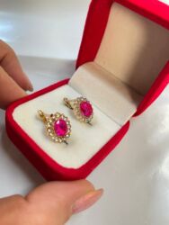 Minđuše: Naslov: Minđuše – 850 din/par Opis: Elegantne minđuše sa crvenim — 9