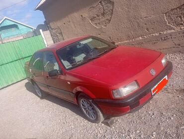 Volkswagen: Volkswagen Passat: 1993 г., 2 л, Механика, Бензин, Седан