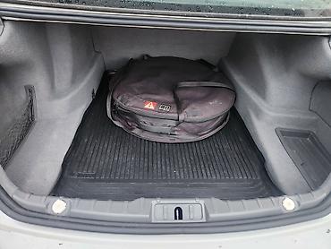 golf venta: BMW 7 series: 2010 г., Седан — 8