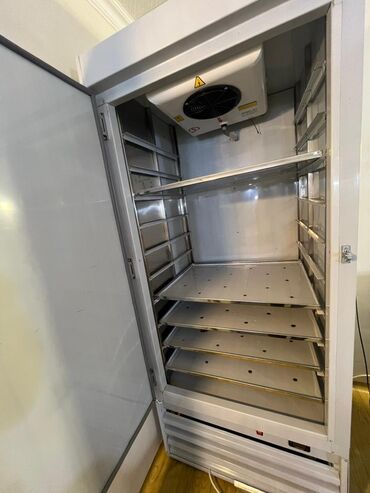 Soyuducu kameralar: Sənaye tipli şkaf tipli soyuducu/kamera - Dikey tip, tək qapılı -da lalafo.az — 9 Soyuducu kameralar: Sənaye tipli şkaf tipli soyuducu/kamera - Dikey tip, tək qapılı — 9