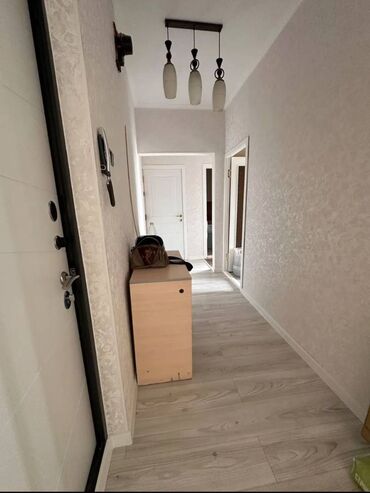 Продажа квартир: 2 комнаты, 56 м², 105 серия, 9 этаж, Евроремонт