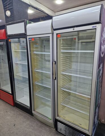 market ucun soyuducular: Su ve şirə vitrini əla işləyir 3 ay zəmanət verilir Avropa istehsalı