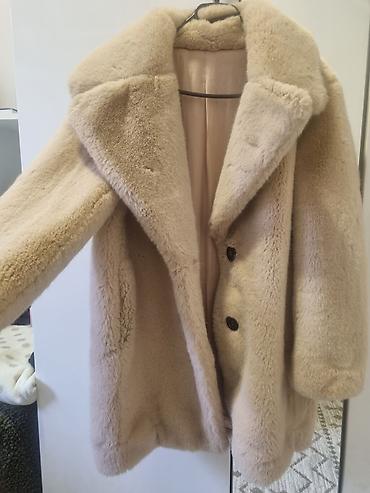 feedback jakne: Nova bundica M/L vel, nova samo skinuta etiketa, u krem boji duzina 90 — 4