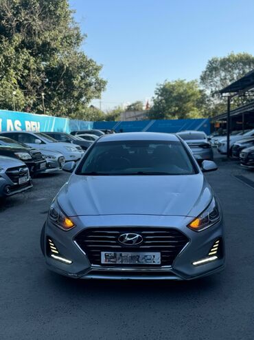 Hyundai: Hyundai Sonata: 2018 г., 2 л, Автомат, Газ, Седан