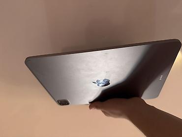 ses mixeri: Apple iPad Pro planşeti - Model: iPad Pro M2. 2022(11 və ya 12.9 düym — 3