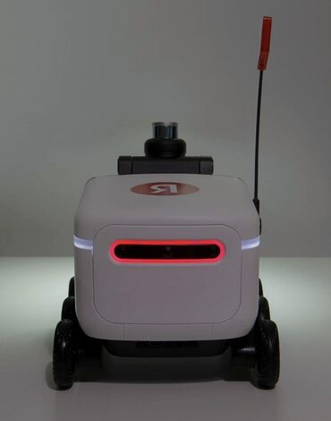 Oyuncaqlar: 🔥 Эксклюзив! Мини-робот-доставщик Яндекс (игрушка на пульте — 7