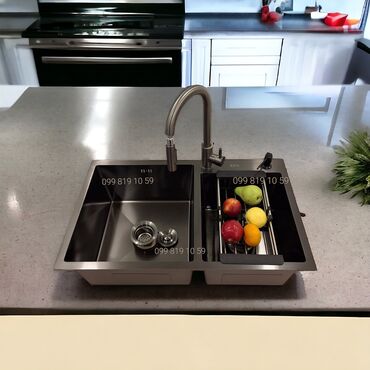 Duş üçün kranlar: Yeni Düzbucaqlı Mətbəx çanağı, Şkafsız, Paslanmaz polad, Pulsuz çatdırılma