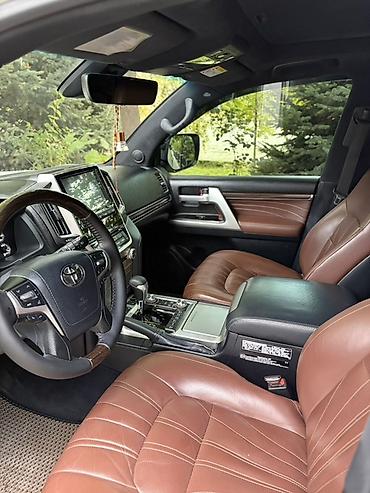 range: Toyota Land Cruiser: 2018 г., 4.5 л, Автомат, Дизель, Внедорожник — 6